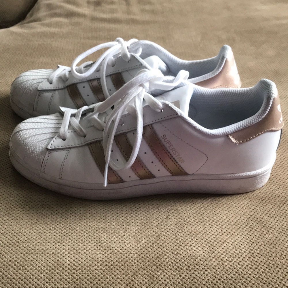 Adidas Rose Gold Superstar